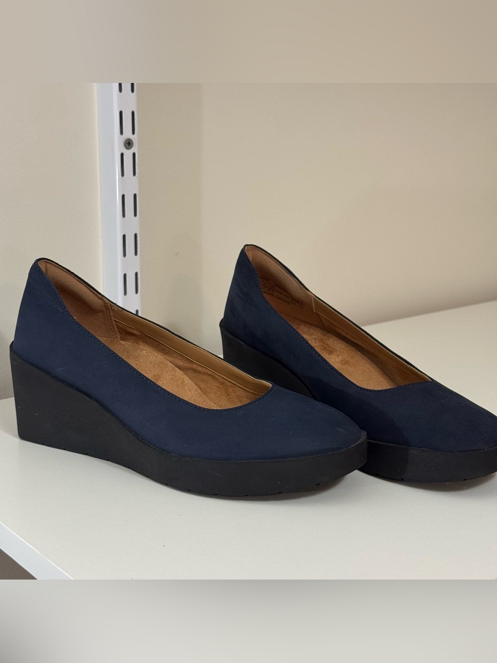 Vionic Sereno Shoes Womens 7 Blue Black Wedge Platform Slip On Pumps Comfort